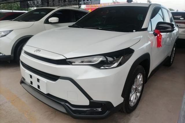 Used Toyota FRONTLANDER 2026 Model 2.0L CVT Comfort Edition