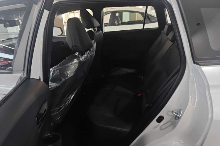 Used Toyota FRONTLANDER 2026 Model 2.0L CVT Comfort Edition Interior 1