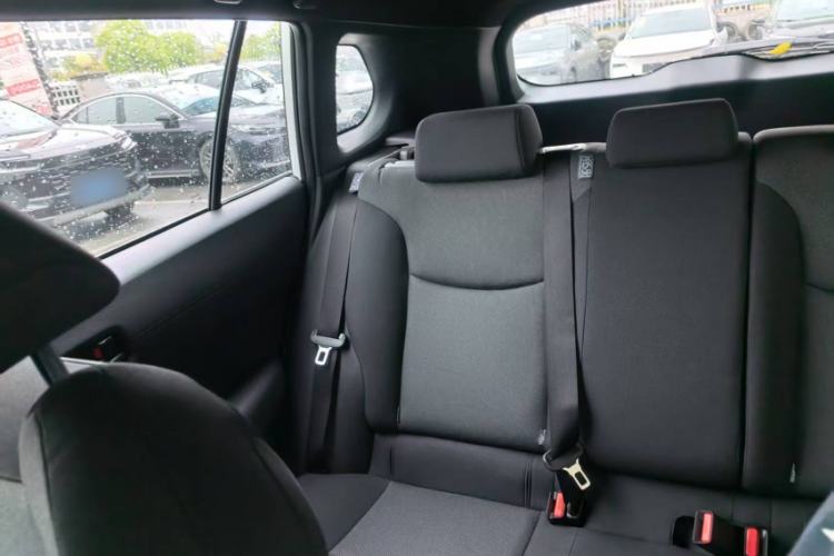 Used Toyota FRONTLANDER 2026 Model 2.0L Smart Electric Hybrid Dual-Engine Leading Edition Interior 9