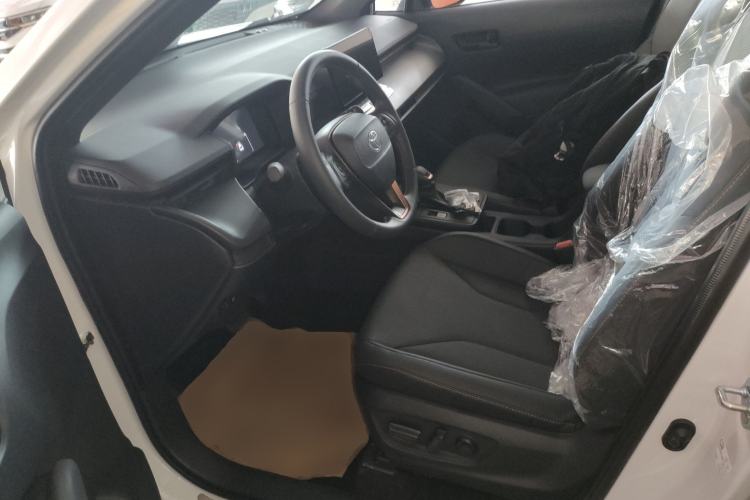 Used Toyota FRONTLANDER 2026 Model 2.0L CVT Comfort Edition Left Front Seat