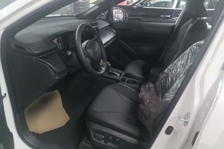 Used Toyota FRONTLANDER 2026 Model 2.0L CVT Comfort Edition Left Front Seat