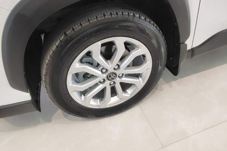 Used Toyota FRONTLANDER 2026 Model 2.0L CVT Comfort PLUS Edition Left Front Wheel Hub