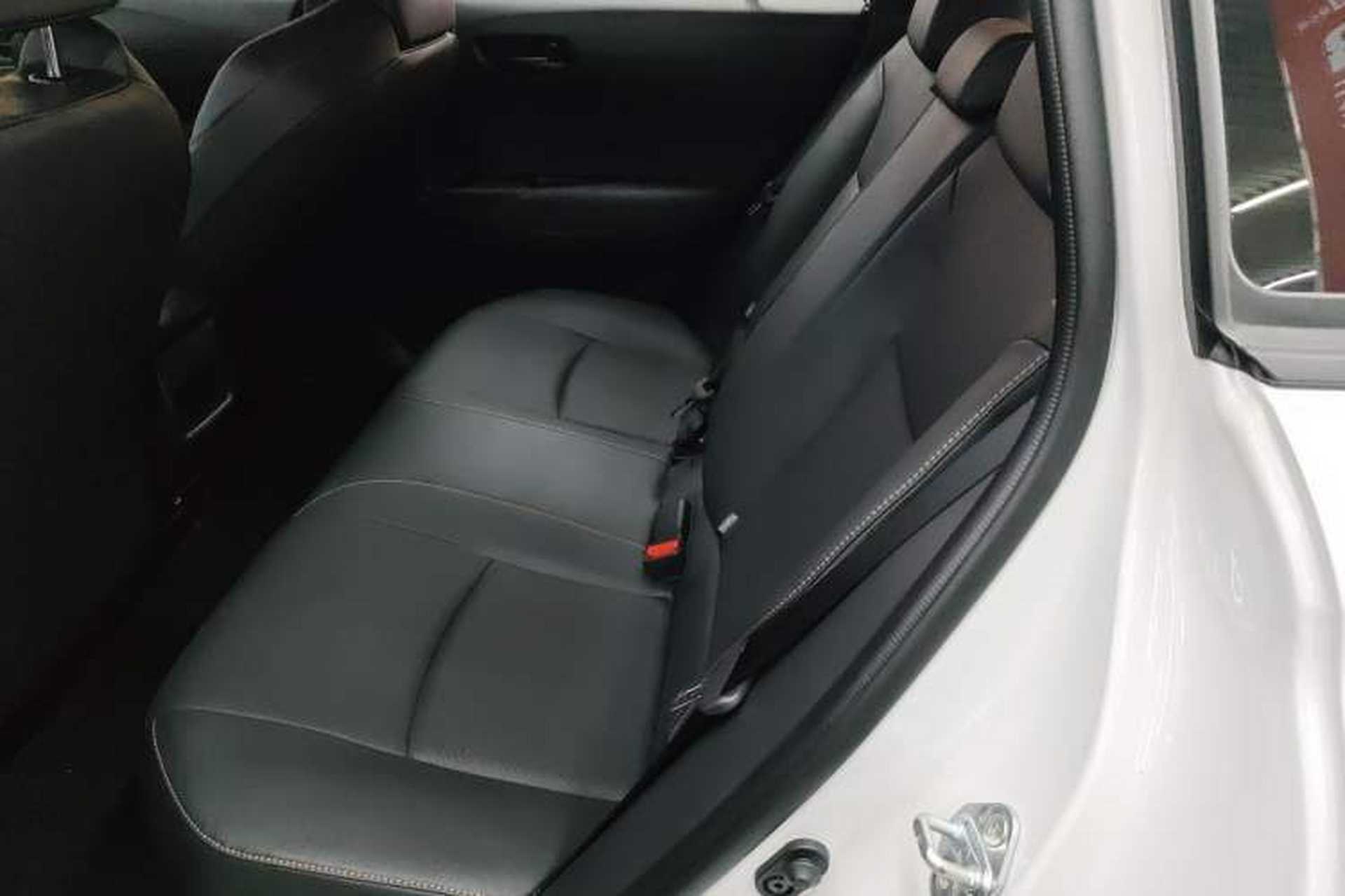 Used Toyota FRONTLANDER 2026 Model 2.0L CVT Comfort Edition Left Rear Seat