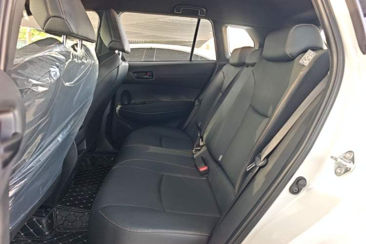 Used Toyota FRONTLANDER 2026 Model 2.0L CVT Comfort Edition Left Rear Seat