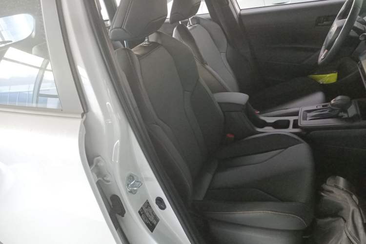 Used Toyota FRONTLANDER 2026 Model 2.0L CVT Comfort Edition Right Front Seat