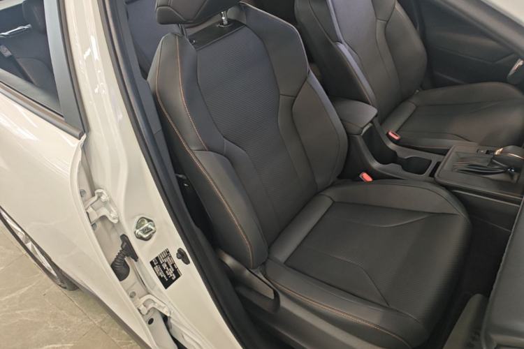 Used Toyota FRONTLANDER 2026 Model 2.0L CVT Comfort Edition Right Front Seat