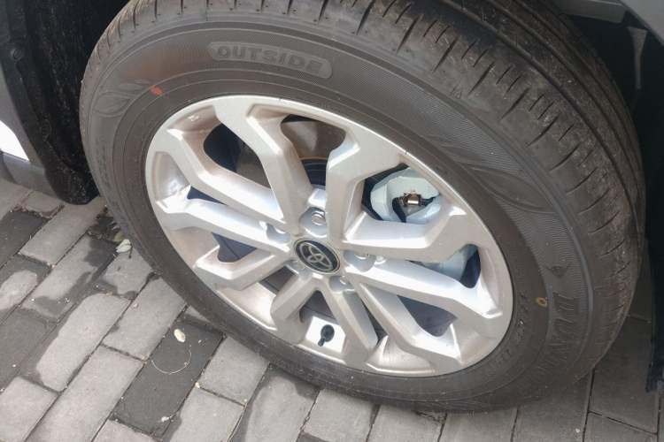 Used Toyota FRONTLANDER 2026 Model 2.0L CVT Comfort PLUS Edition Right Front Wheel Hub
