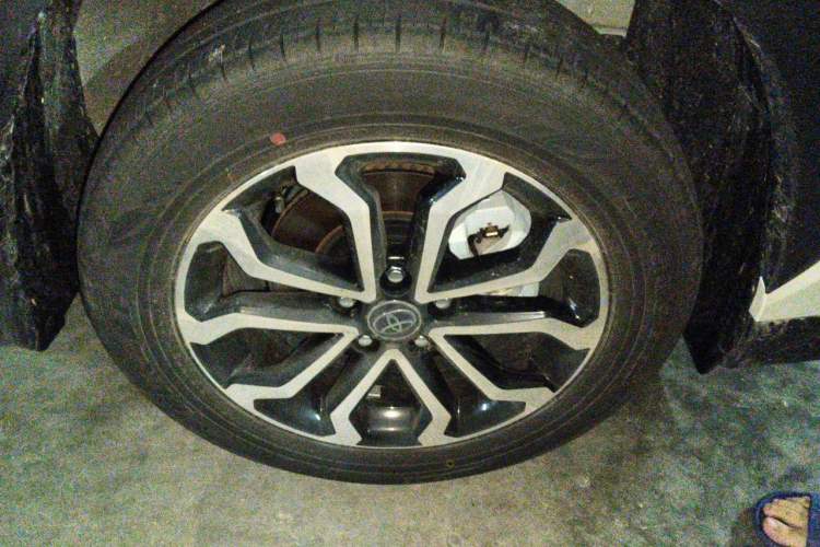 Used Toyota FRONTLANDER 2026 Model 2.0L CVT Luxury Edition Right Front Wheel Hub
