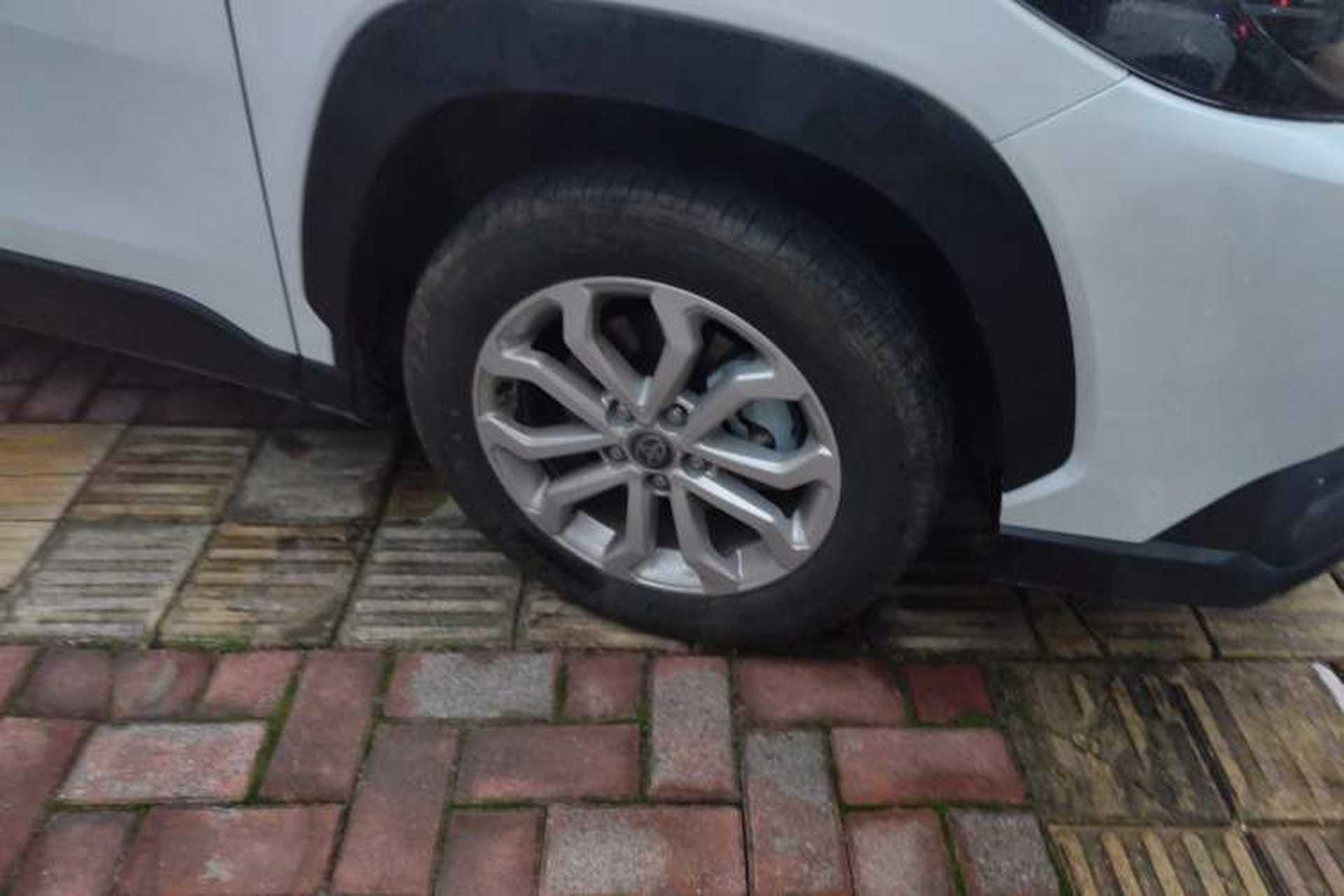 Used Toyota FRONTLANDER 2026 Model 2.0L CVT Comfort Edition Right Front Wheel Hub