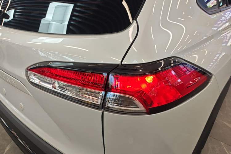 Used Toyota FRONTLANDER 2026 Model 2.0L CVT Comfort Edition Right Rear Taillight