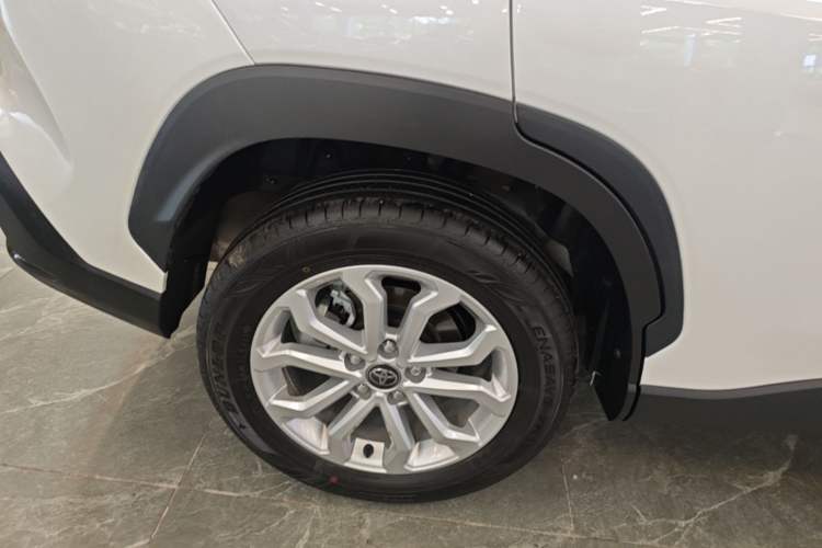Used Toyota FRONTLANDER 2026 Model 2.0L CVT Comfort Edition Right Rear Wheel Hub