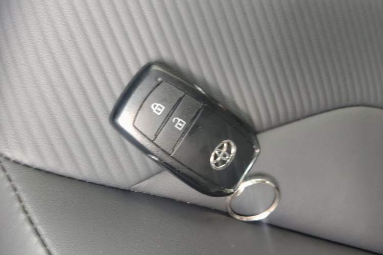 Used Toyota FRONTLANDER 2026 Model 2.0L CVT Comfort PLUS Edition Vehicle Key