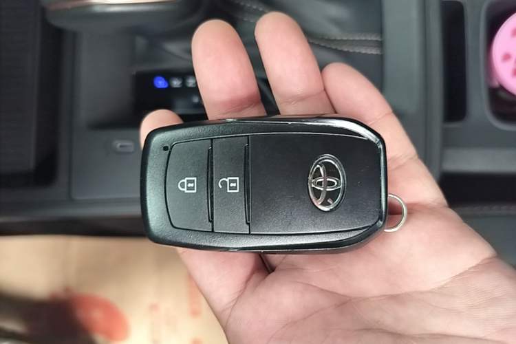 Used Toyota FRONTLANDER 2026 Model 2.0L CVT Comfort Edition Vehicle Key