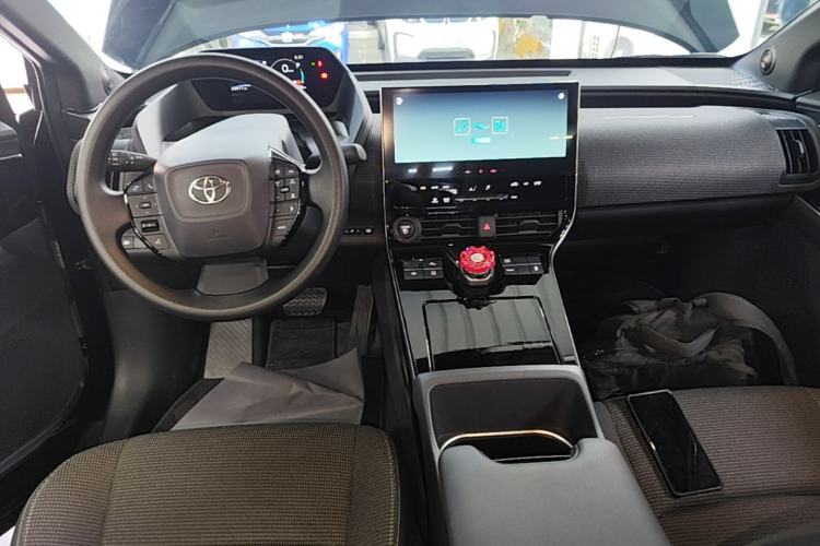 Used Toyota GAC bZ4X 2022 Elite Model Center Console