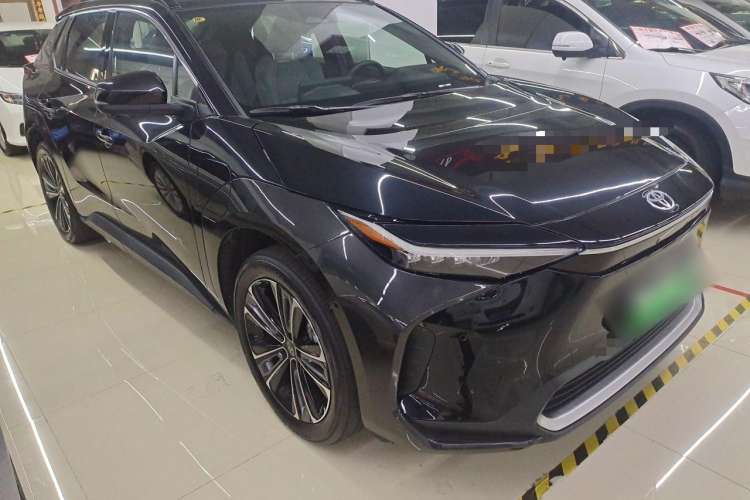 Used Toyota GAC bZ4X 2022 X-MODE Four-Wheel Drive Ultra Front Right 45 Deg