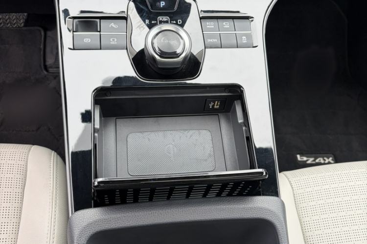 Used Toyota GAC bZ4X 2022 Long-Range Pro Gear Lever