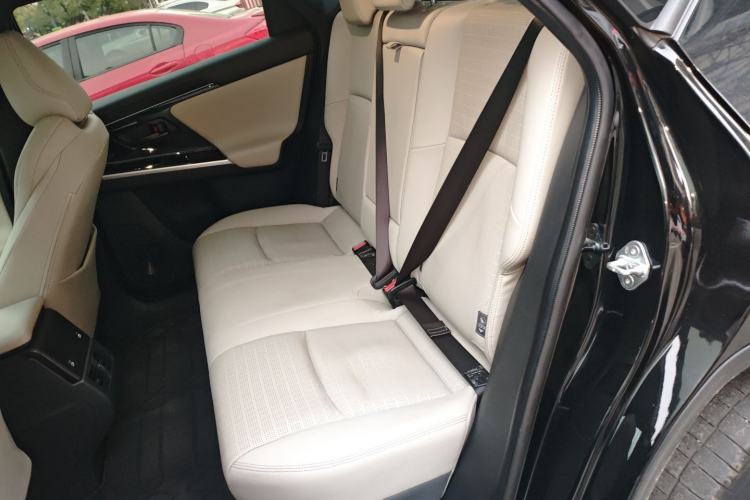 Used Toyota GAC bZ4X 2022 Long-Range Pro Interior 4
