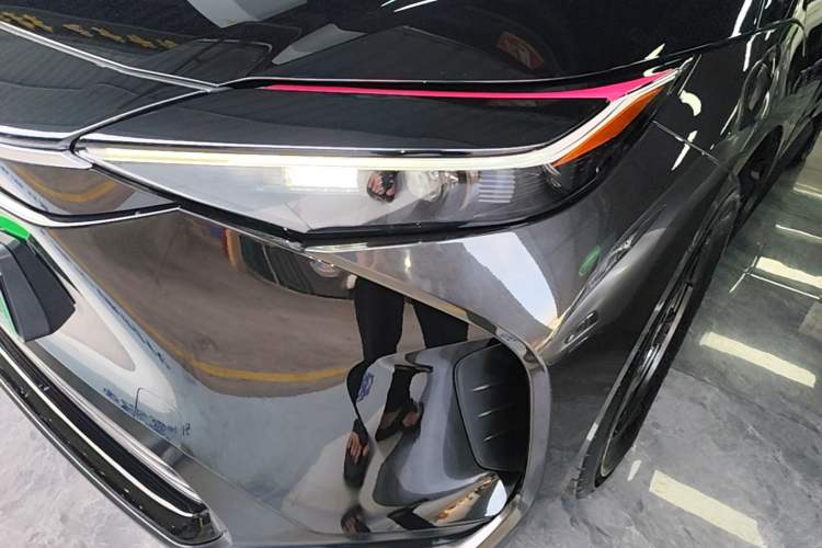 Used Toyota GAC bZ4X 2022 Elite Model Left Front Headlight