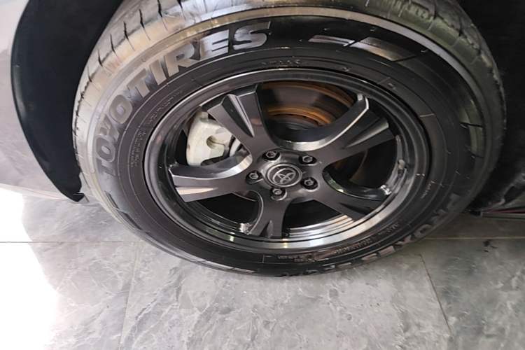 Used Toyota GAC bZ4X 2022 Elite Model Left Front Wheel Hub