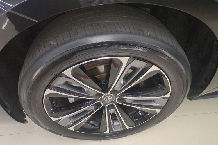 Used Toyota GAC bZ4X 2022 X-MODE Four-Wheel Drive Ultra Left Front Wheel Hub