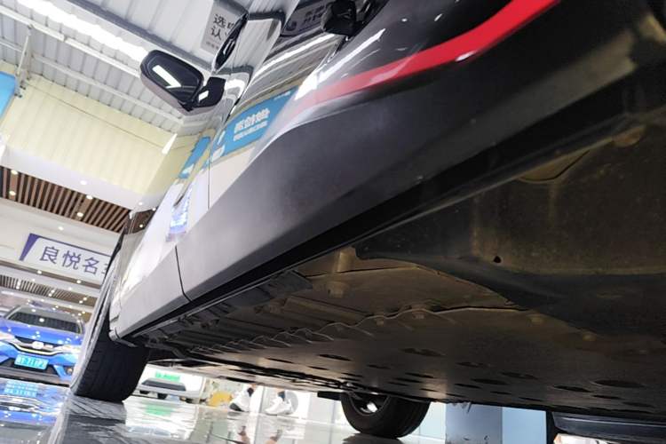 Used Toyota GAC bZ4X 2022 Elite Model Left Side Sill