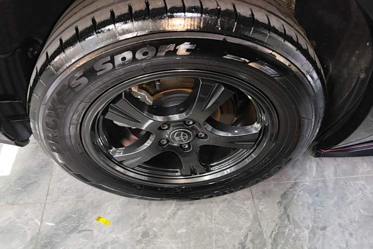 Used Toyota GAC bZ4X 2022 Elite Model Right Rear Wheel Hub