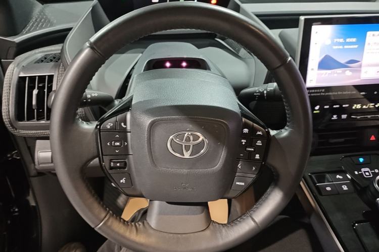 Used Toyota GAC bZ4X 2022 Long-Range Pro Steering Wheel