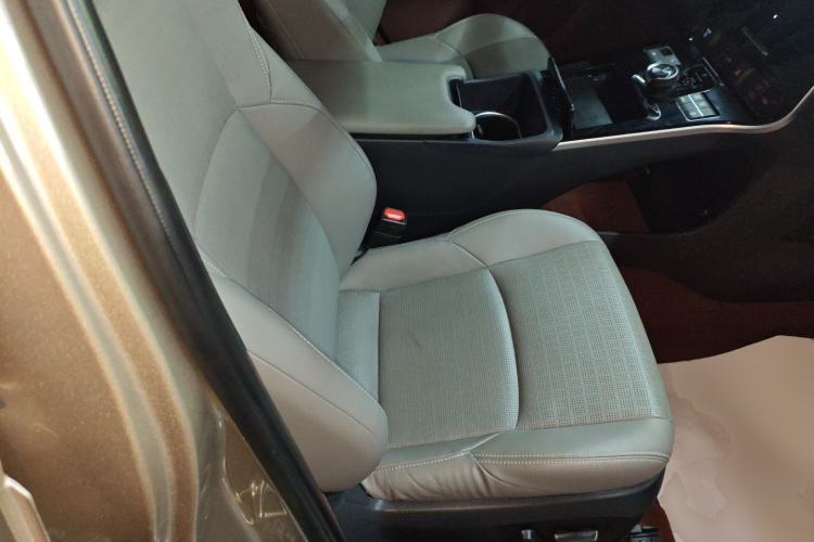 Used Toyota GAC bZ4X 2022 Long-Range Pro Right Front Seat