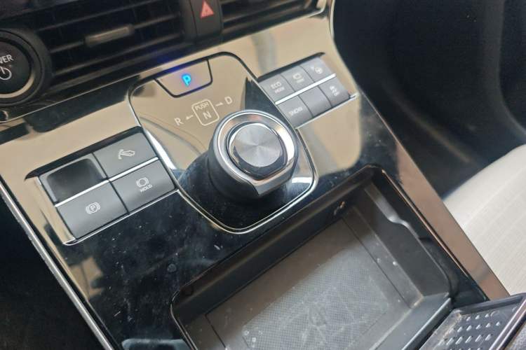 Used Toyota GAC bZ4X 2022 Long-Range Pro Gear Lever