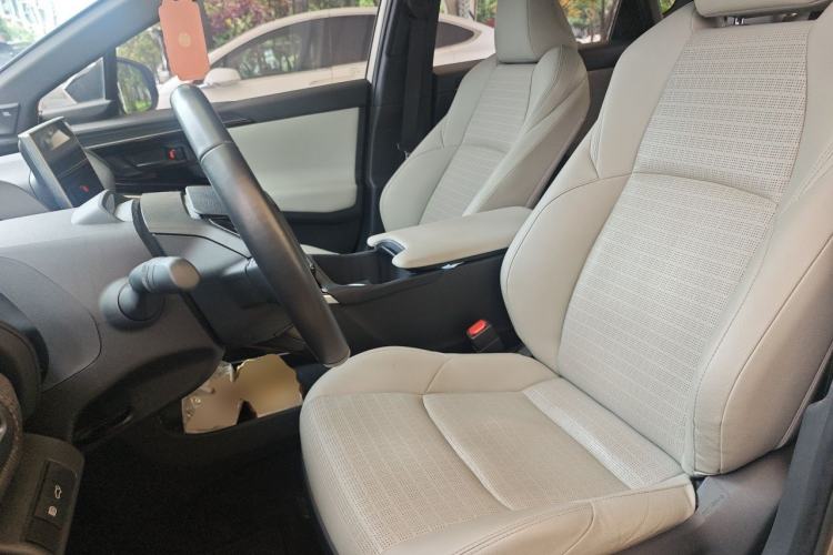 Used Toyota GAC bZ4X 2022 Long-Range Pro Left Front Seat