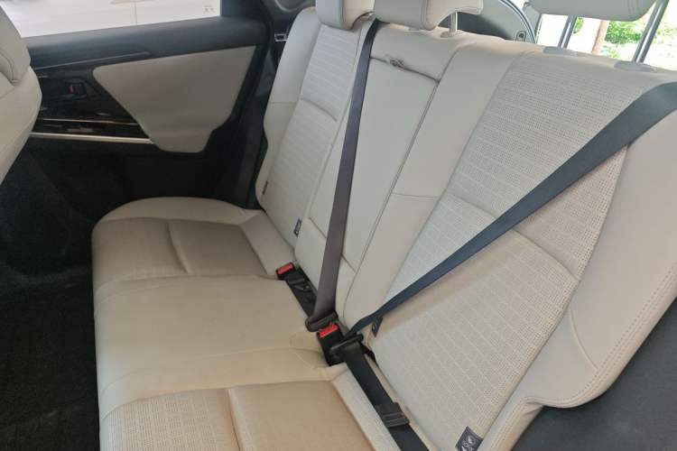 Used Toyota GAC bZ4X 2022 Long-Range Pro Left Rear Seat