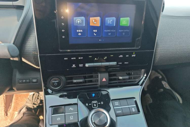 Used Toyota GAC bZ4X 2022 Long-Range Elite Audio And AC Panel