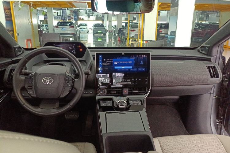 Used Toyota GAC bZ4X 2022 X-MODE Four-Wheel Drive Ultra Center Console