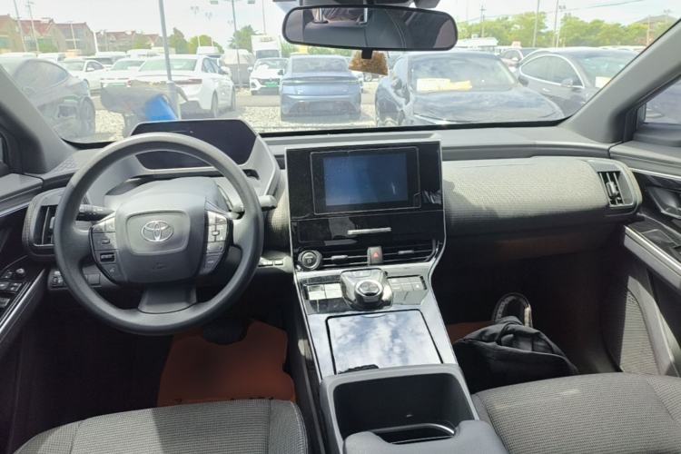 Used Toyota GAC bZ4X 2022 Long-Range Elite Center Console