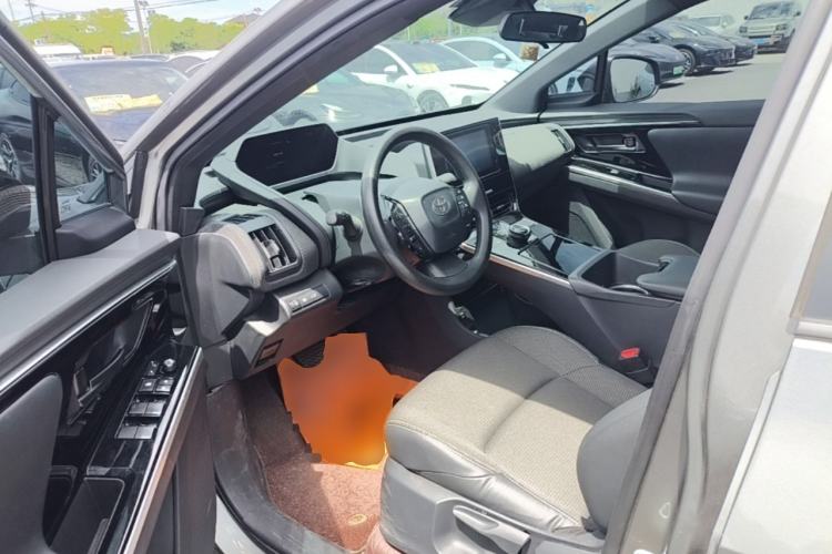 Used Toyota GAC bZ4X 2022 Long-Range Elite Driver Seat