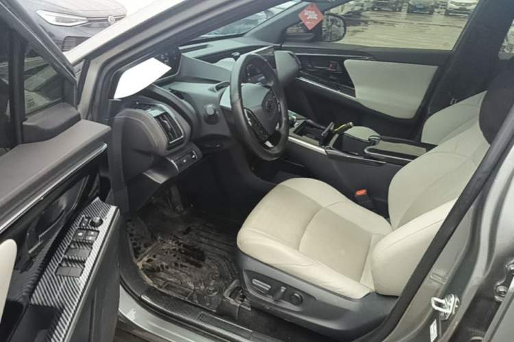 Used Toyota GAC bZ4X 2022 Long-Range Pro Driver Seat