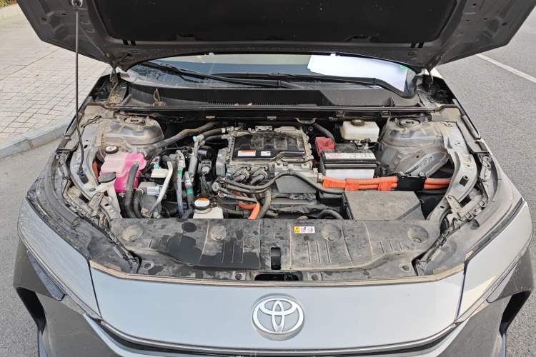 Used Toyota GAC bZ4X 2022 Long-Range Pro Engine Bay