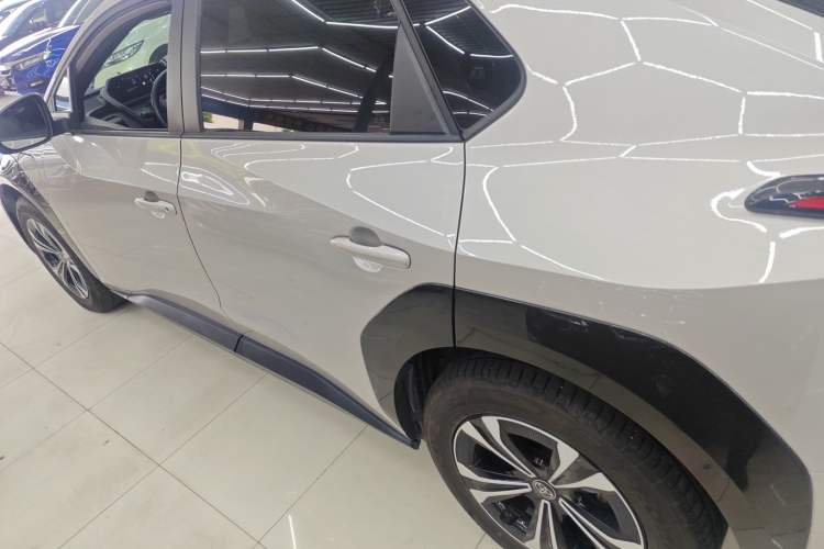 Used Toyota GAC bZ4X 2022 Long-Range Pro Exterior 3