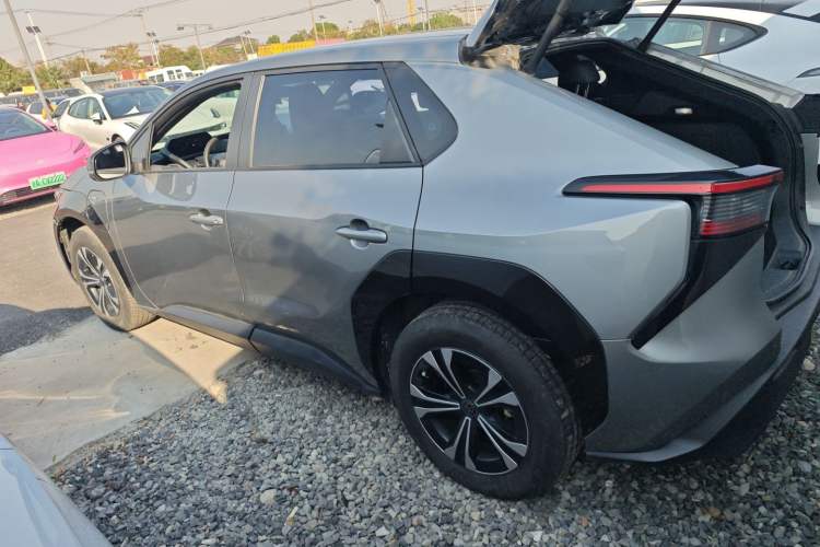 Used Toyota GAC bZ4X 2022 Long-Range Elite Exterior 3