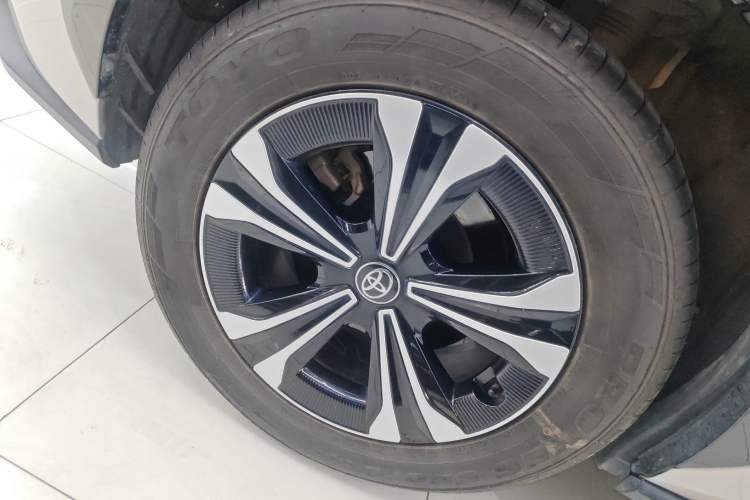 Used Toyota GAC bZ4X 2022 Long-Range Pro Exterior 8