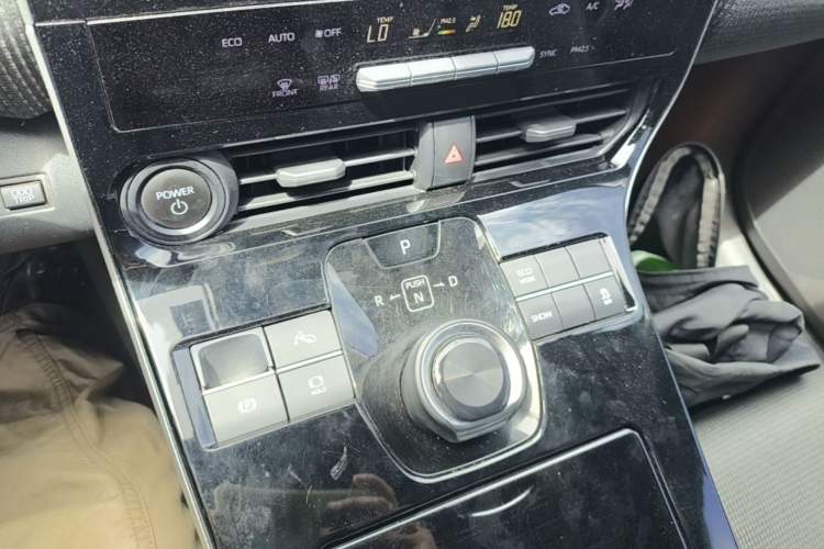 Used Toyota GAC bZ4X 2022 Long-Range Elite Gear Lever