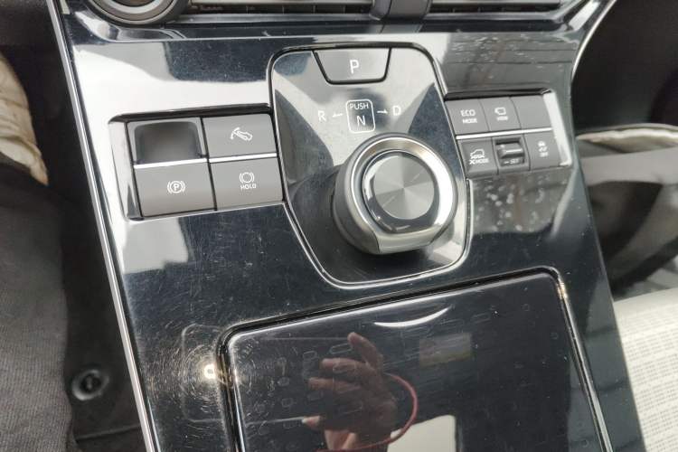 Used Toyota GAC bZ4X 2022 X-MODE Four-Wheel Drive Pro Gear Lever