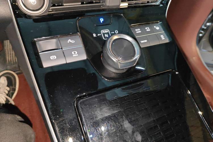 Used Toyota GAC bZ4X 2022 Long-Range Pro Gear Lever