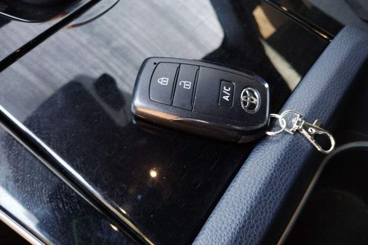 Used Toyota GAC bZ4X 2022 Long-Range Elite Interior 1