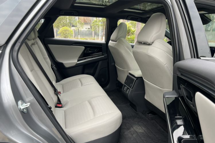 Used Toyota GAC bZ4X 2022 X-MODE Four-Wheel Drive Ultra Interior 11
