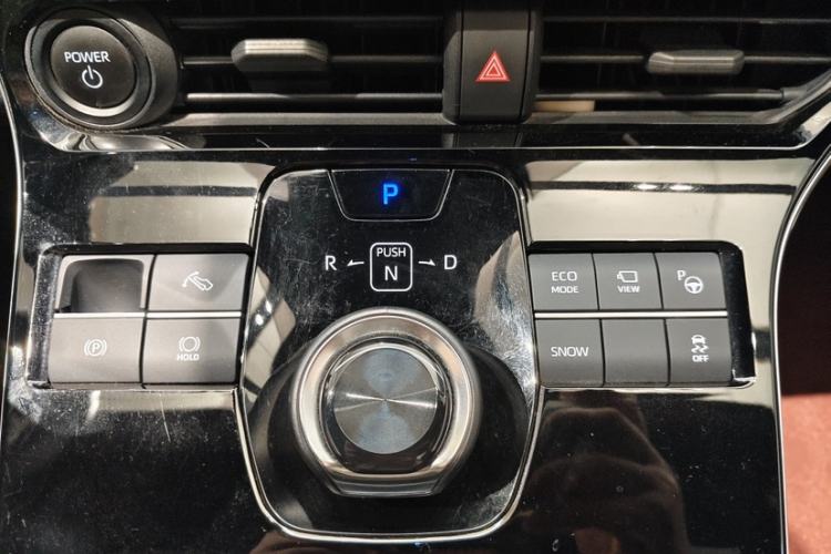 Used Toyota GAC bZ4X 2022 Long-Range Pro Interior 13