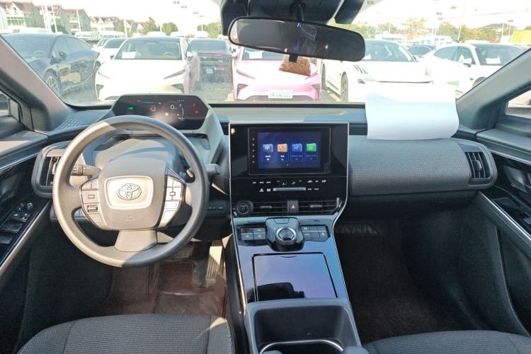Used Toyota GAC bZ4X 2022 Long-Range Elite Interior 2