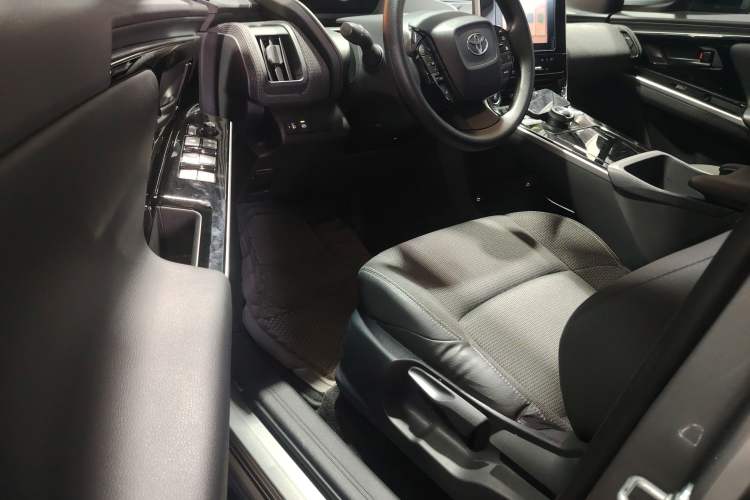 Used Toyota GAC bZ4X 2022 Long-Range Elite Interior 3