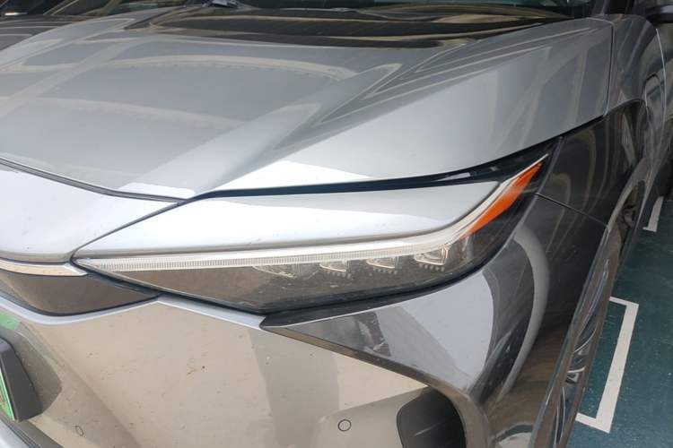 Used Toyota GAC bZ4X 2022 X-MODE Four-Wheel Drive Ultra Left Front Headlight