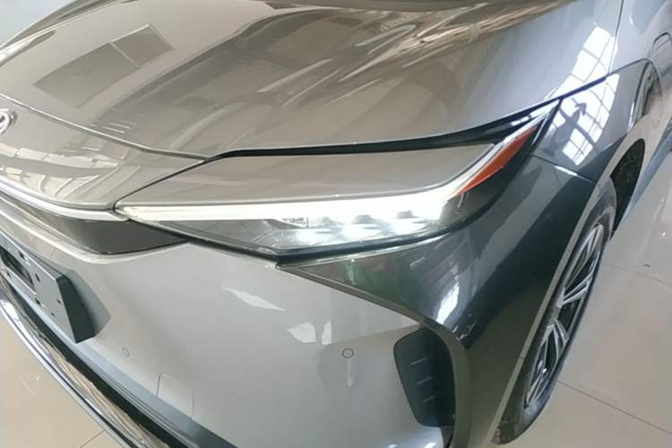 Used Toyota GAC bZ4X 2022 Long-Range Pro Left Front Headlight